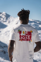 Charger l&#39;image dans la galerie, Tee-Shirt Unisexe ivoire « FLOWER »
