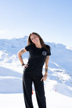 Charger l'image dans la galerie, T-Shirt femme noir "NEON GRIS"
