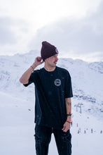 Charger l'image dans la galerie, Tee-Shirt Unisexe noir délavé "NEON GRIS"
