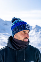 Charger l'image dans la galerie, BONNET POMPON BLEU
