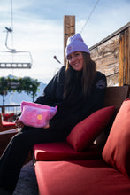 Load image into Gallery viewer, POCHETTE SHERPA ROSE
