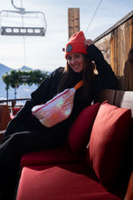 Charger l'image dans la galerie, BANANE SEQUIN ROSE
